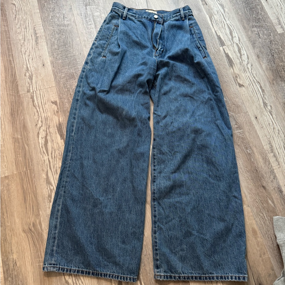 Etica women’s pleated jeans